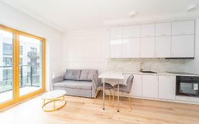 Mira Apartments II
